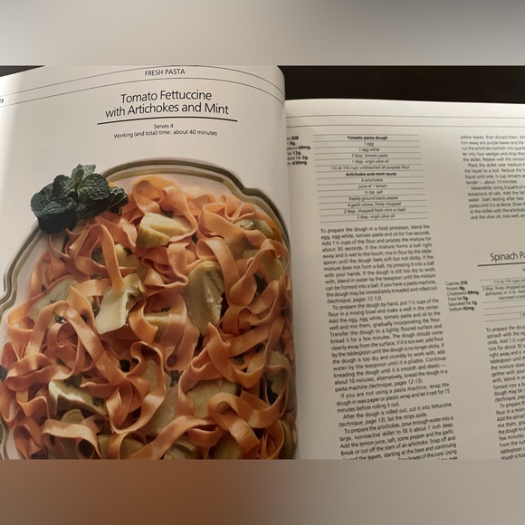 Cookbook Fresh Ways with Pasta - Picture 2 of 6